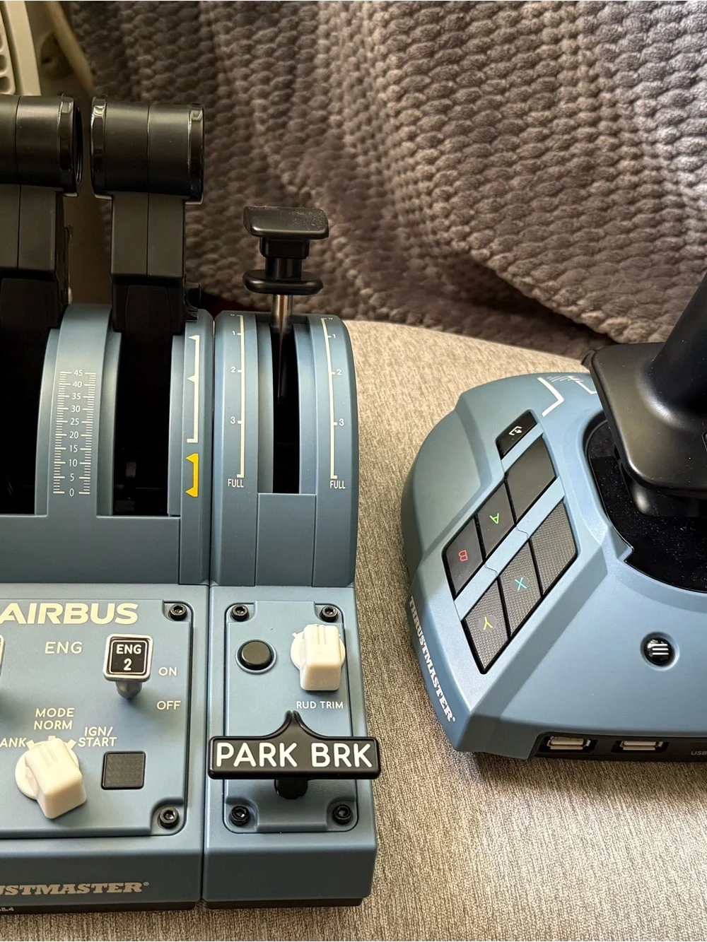 Thrustmaster Airbus Edition Flight Stick & Throttle Quadrant Set